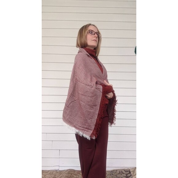 70s Vintage Chevron Shawl Burnt Sienna Wrap Thin Acrylic Autumn - Picture 7 of 7